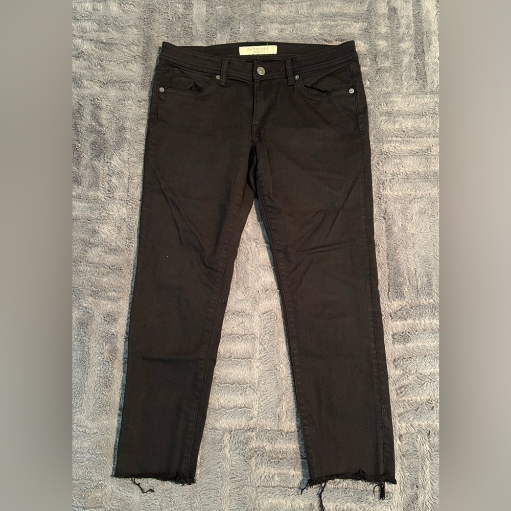 🎉 Host Pick 🎉 Burberry Brit Black Skinny Low Rise Distressed Hem Jeans - Picture 1 of 10